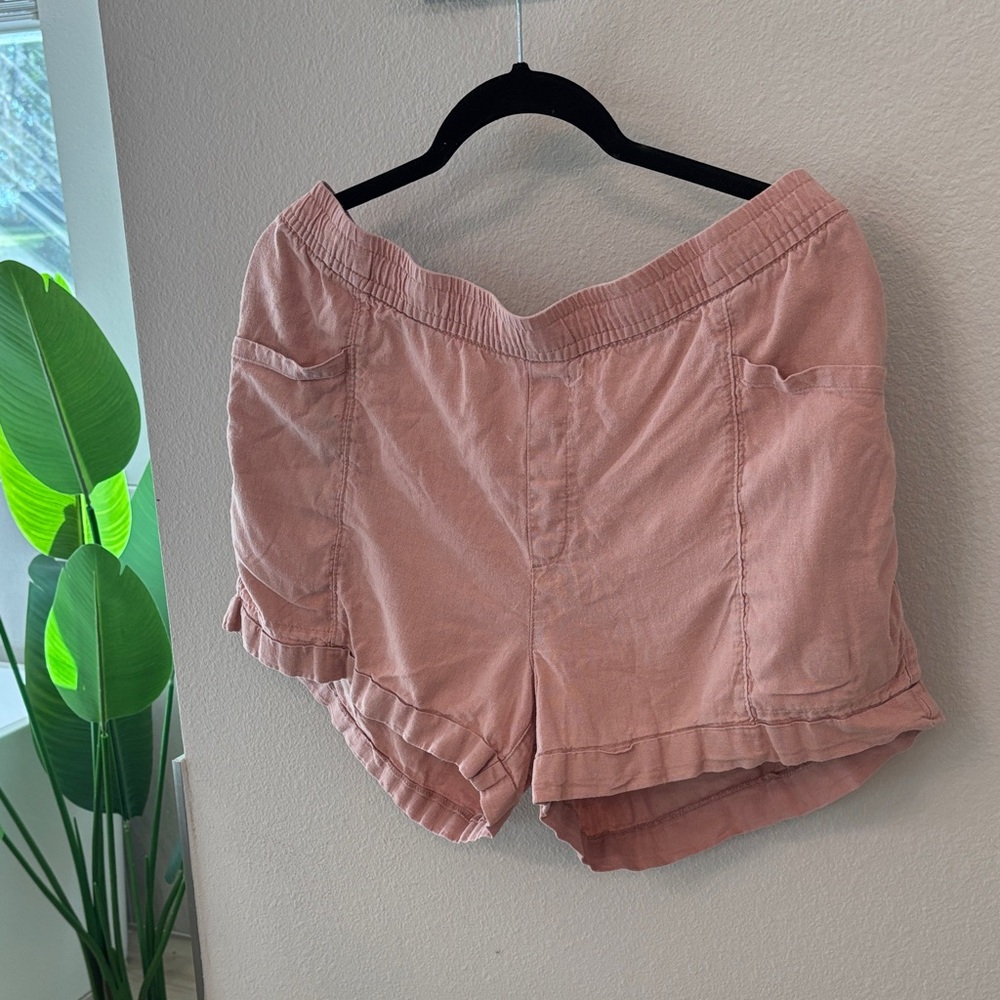 Women's Pink Casual Shorts